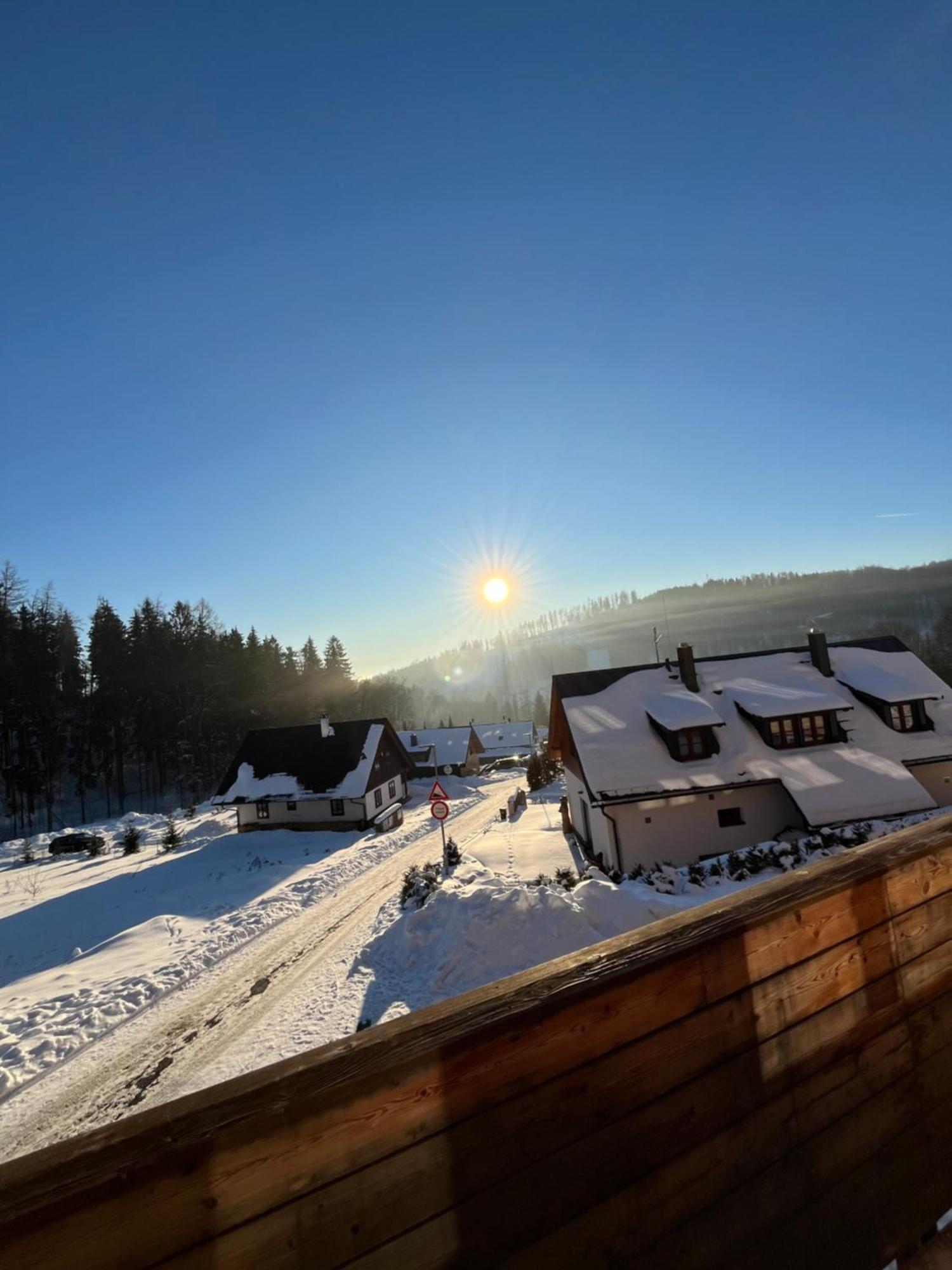 Slunecny Apartman Černý Dŭl Exterior foto